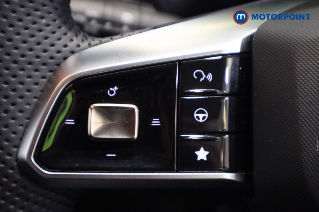 Mg Motor Uk ZS Trophy Automatic Petrol-Electric Hybrid SUV - Stock Number (1617990) - 19th supplementary image