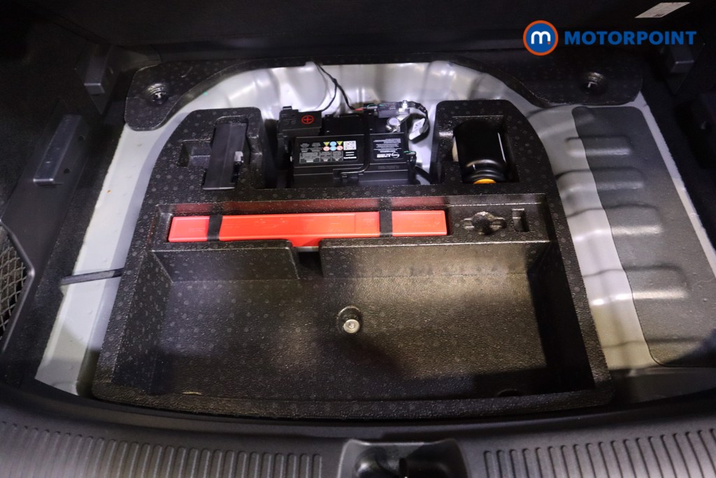 Mg Motor Uk ZS Trophy Automatic Petrol-Electric Hybrid SUV - Stock Number (1617990) - 29th supplementary image