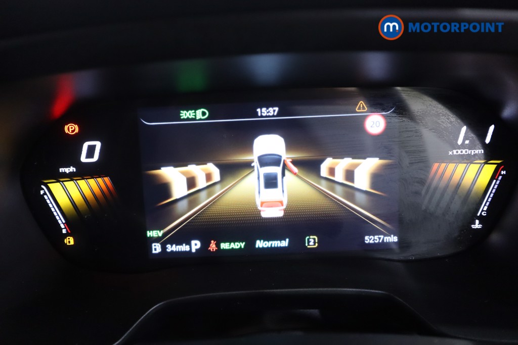 Mg Motor Uk ZS Trophy Automatic Petrol-Electric Hybrid SUV - Stock Number (1617991) - 4th supplementary image