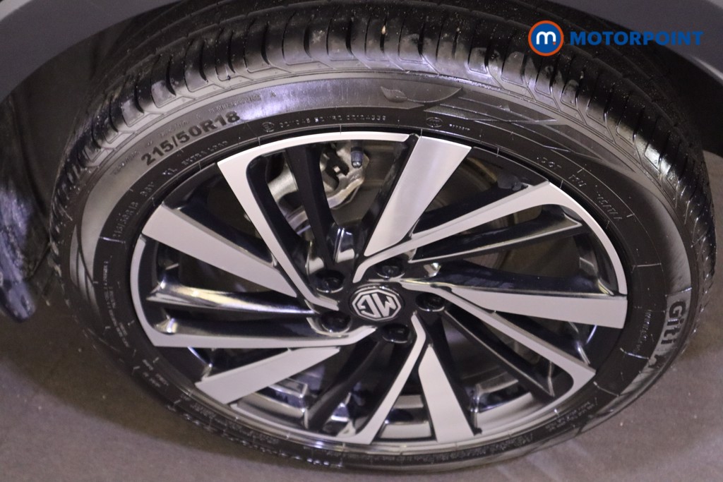 Mg Motor Uk ZS Trophy Automatic Petrol-Electric Hybrid SUV - Stock Number (1617991) - 9th supplementary image