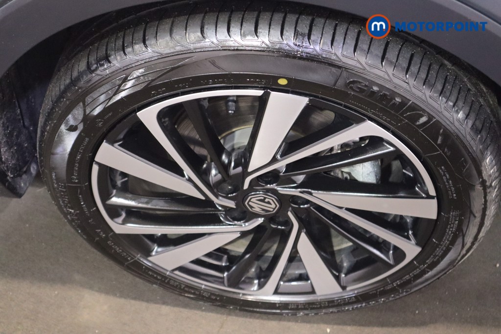 Mg Motor Uk ZS Trophy Automatic Petrol-Electric Hybrid SUV - Stock Number (1617991) - 11th supplementary image