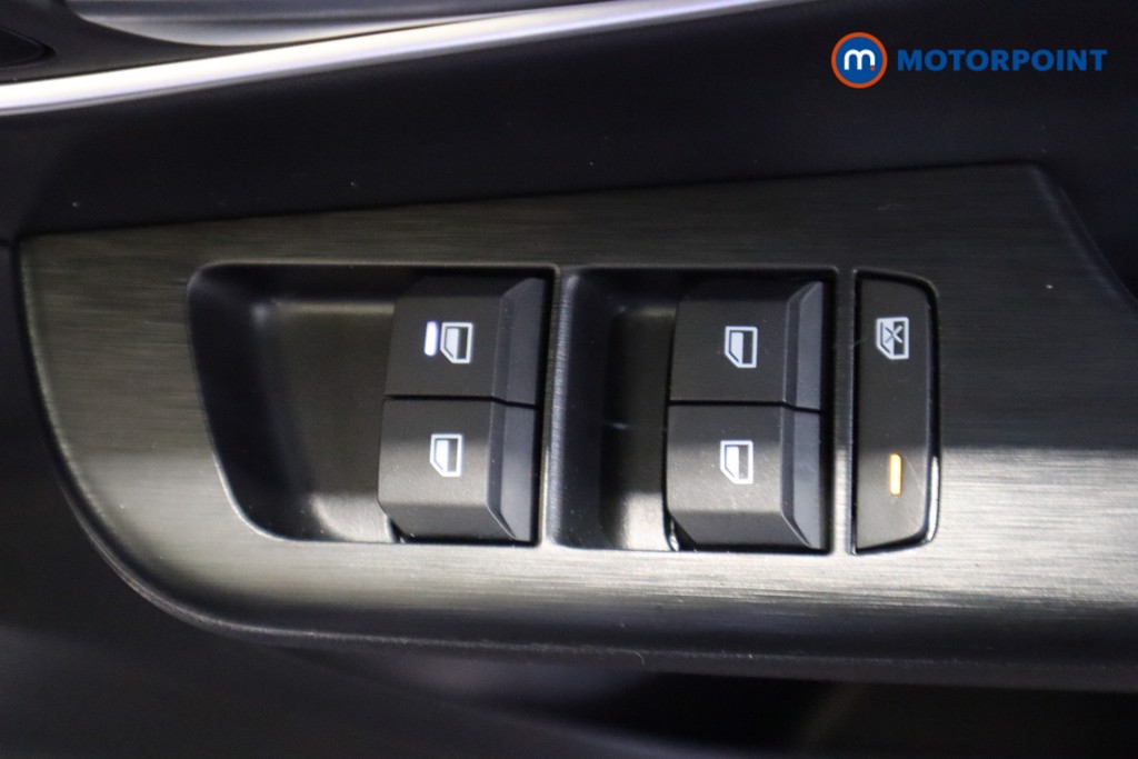 Mg Motor Uk ZS Trophy Automatic Petrol-Electric Hybrid SUV - Stock Number (1617991) - 15th supplementary image