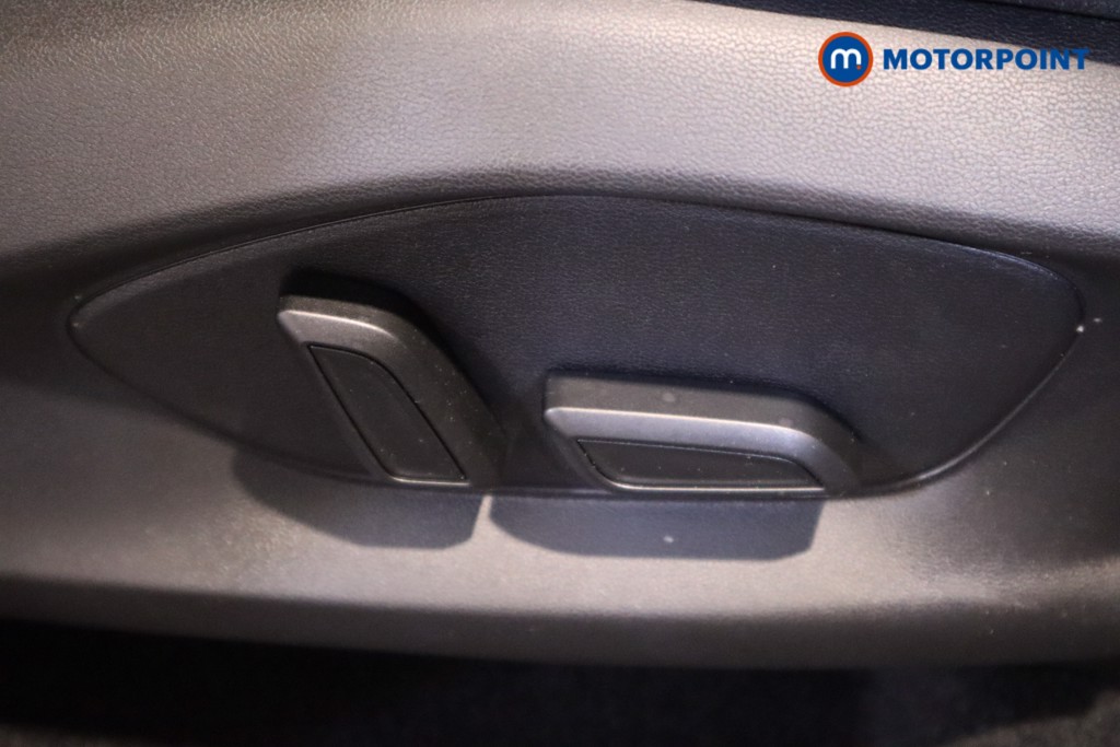 Mg Motor Uk ZS Trophy Automatic Petrol-Electric Hybrid SUV - Stock Number (1617991) - 17th supplementary image