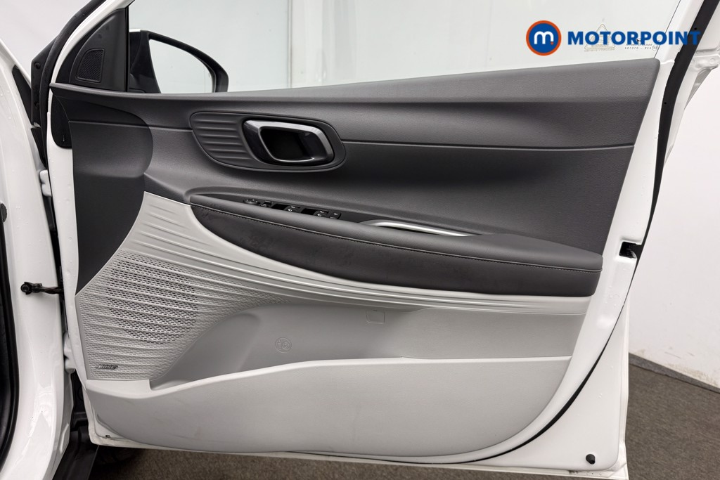 Hyundai Bayon Ultimate Automatic Petrol SUV - Stock Number (1618037) - 27th supplementary image