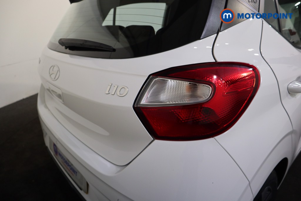 Hyundai I10 Advance Automatic Petrol Hatchback - Stock Number (1618044) - 32nd supplementary image