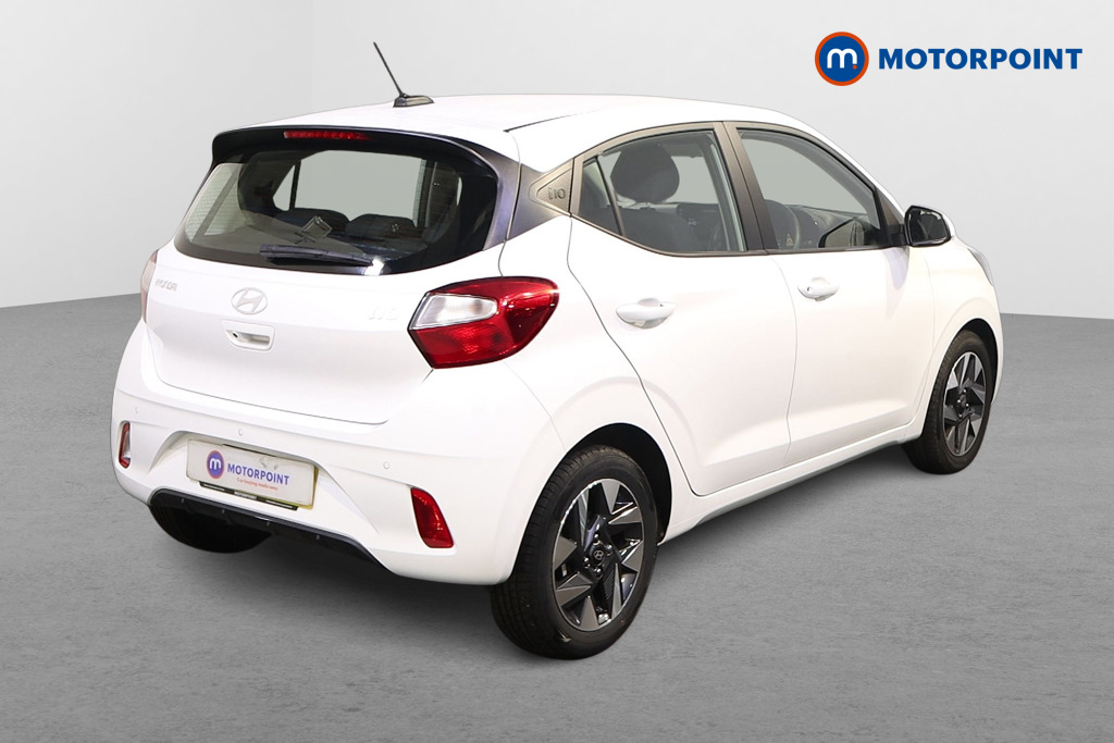 Hyundai I10 Advance Automatic Petrol Hatchback - Stock Number (1618044) - Drivers side rear corner