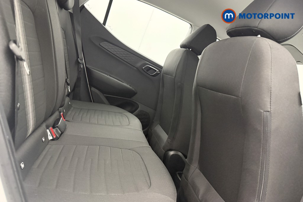 Hyundai I10 Advance Automatic Petrol Hatchback - Stock Number (1618057) - 9th supplementary image