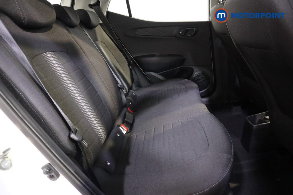 Hyundai I10 Advance Automatic Petrol Hatchback - Stock Number (1618075) - 17th supplementary image