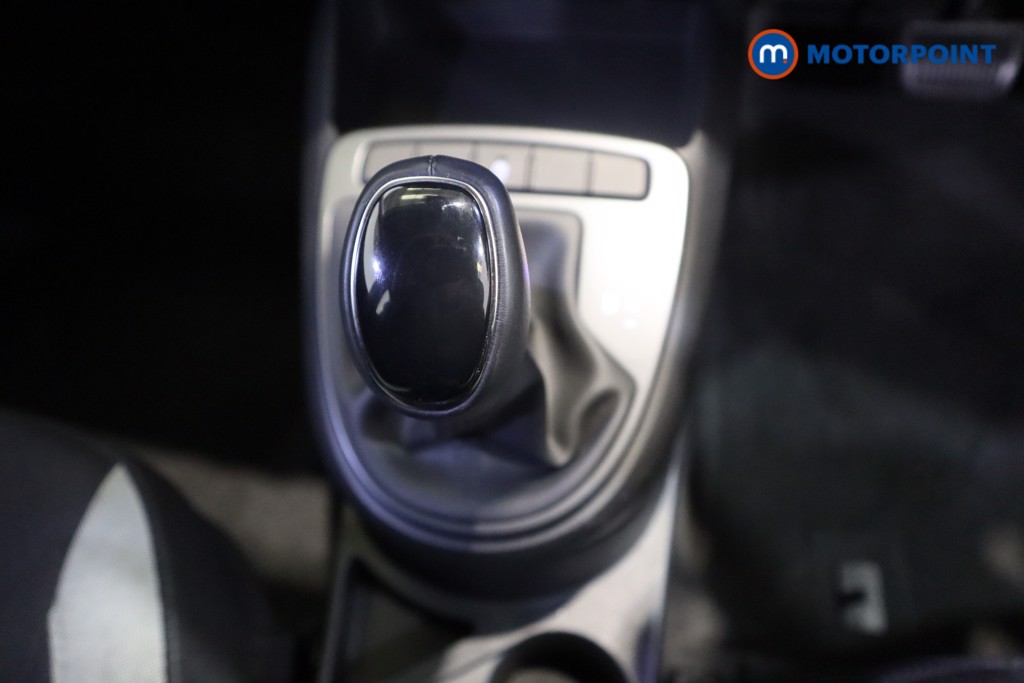 Hyundai I10 Advance Automatic Petrol Hatchback - Stock Number (1618129) - 4th supplementary image