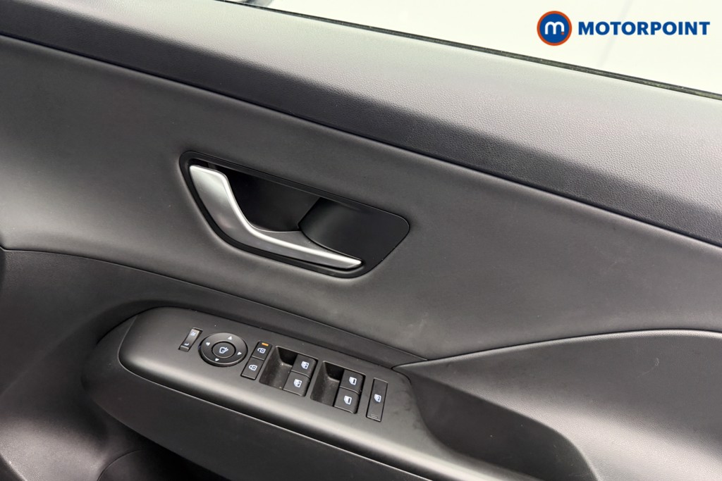 Hyundai Kona Ultimate Automatic Petrol-Electric Hybrid SUV - Stock Number (1618144) - 10th supplementary image