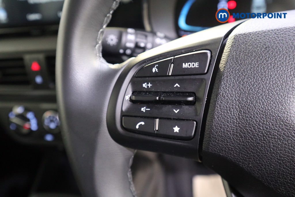 Hyundai I10 Advance Automatic Petrol Hatchback - Stock Number (1618147) - 5th supplementary image