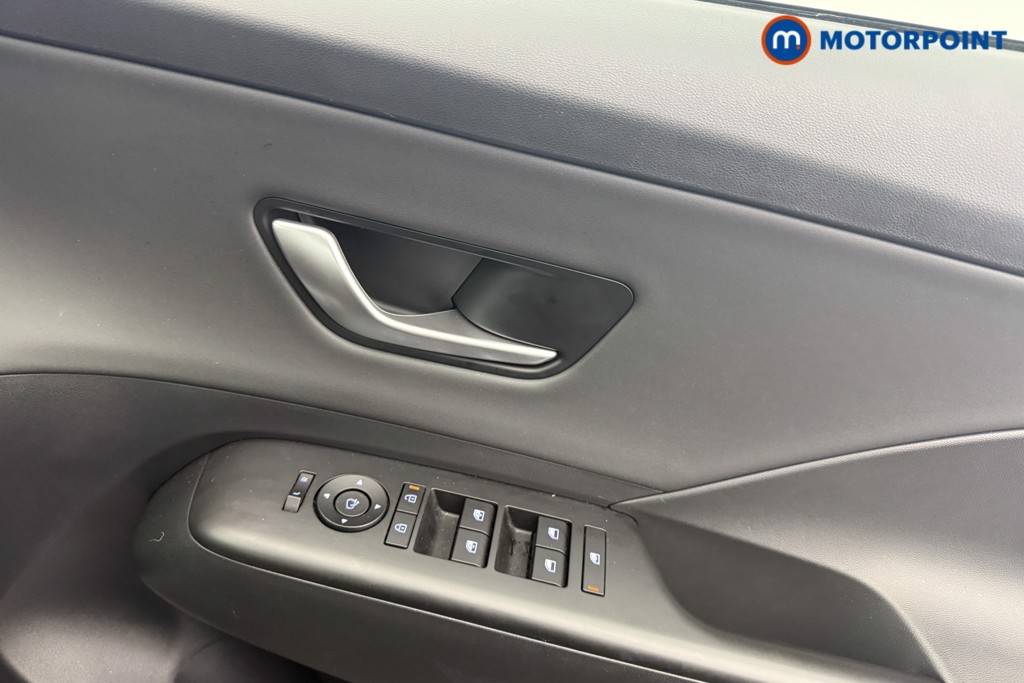 Hyundai Kona Ultimate Automatic Petrol-Electric Hybrid SUV - Stock Number (1618179) - 10th supplementary image