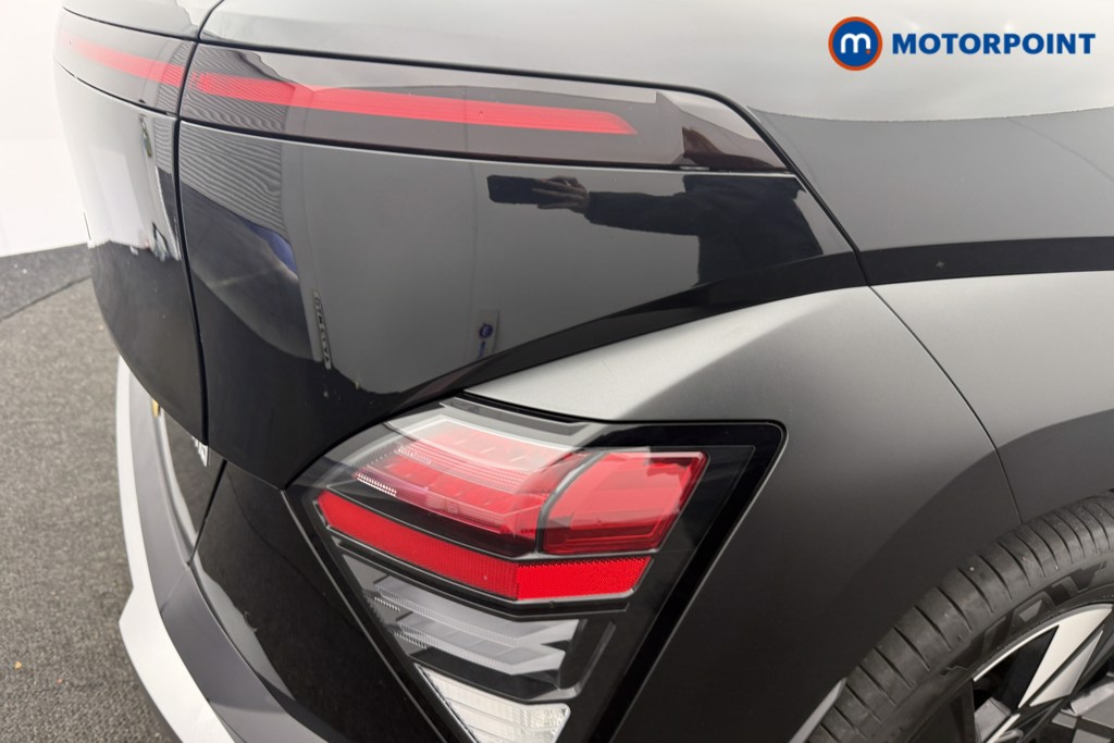 Hyundai Kona Ultimate Automatic Petrol-Electric Hybrid SUV - Stock Number (1618179) - 17th supplementary image