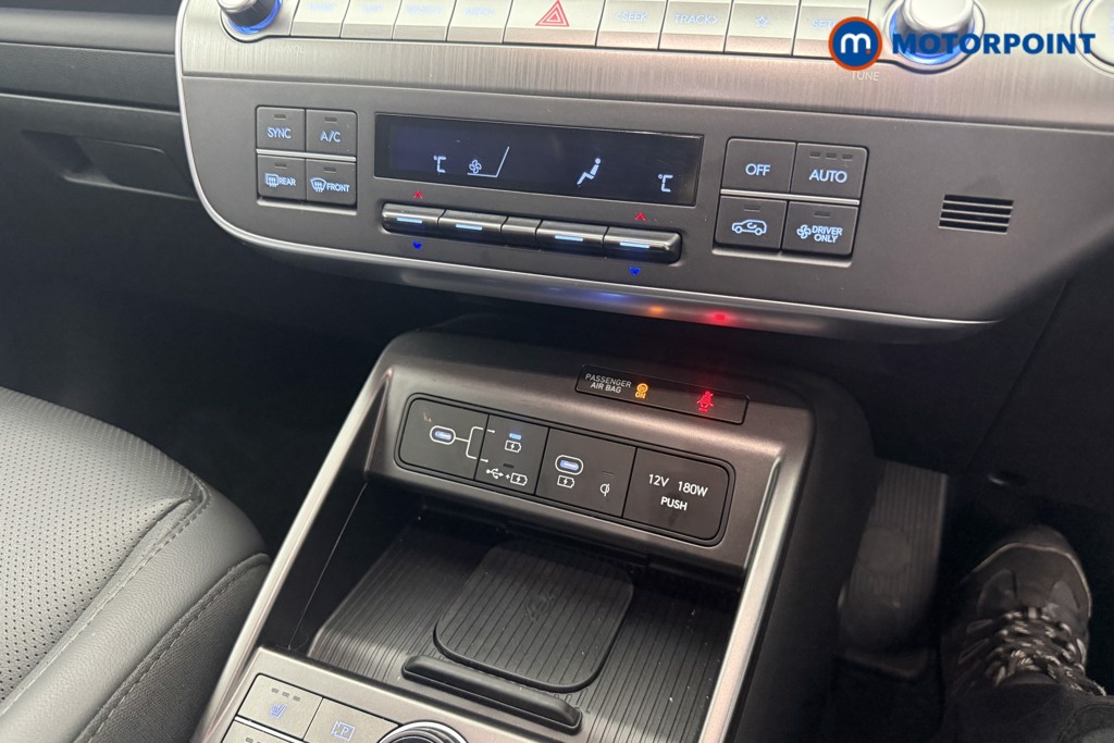 Hyundai Kona Ultimate Automatic Petrol-Electric Hybrid SUV - Stock Number (1618182) - 4th supplementary image
