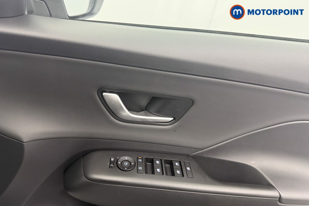 Hyundai Kona Ultimate Automatic Petrol-Electric Hybrid SUV - Stock Number (1618182) - 10th supplementary image