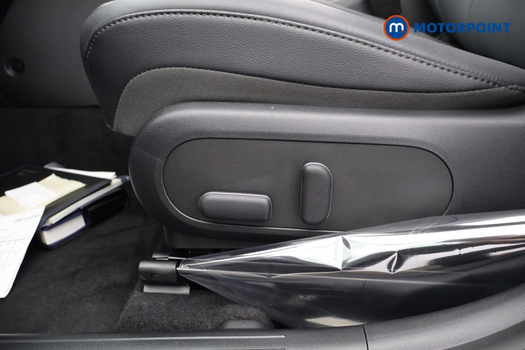 Hyundai Kona Ultimate Automatic Petrol-Electric Hybrid SUV - Stock Number (1618193) - 38th supplementary image