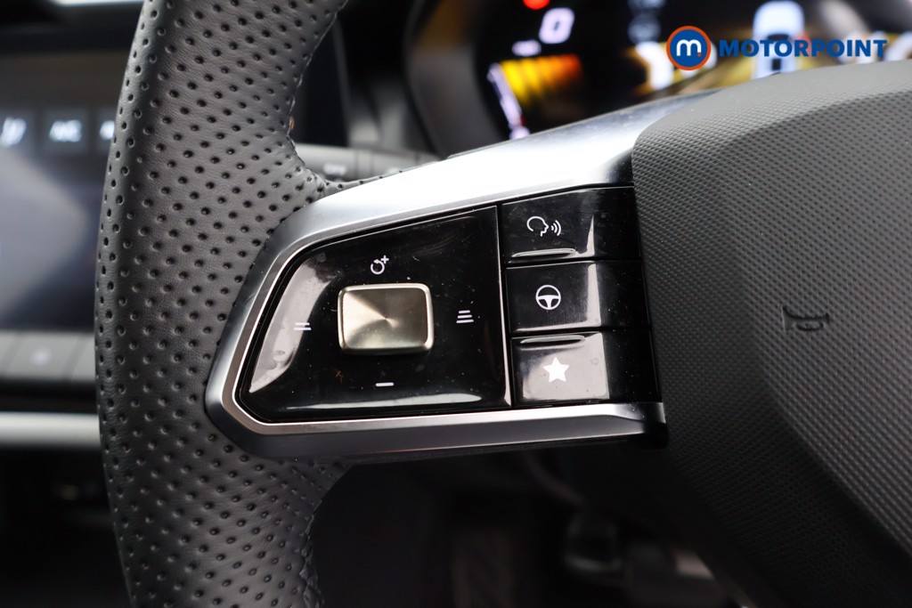 Mg Motor Uk ZS Trophy Automatic Petrol-Electric Hybrid SUV - Stock Number (1618230) - 7th supplementary image