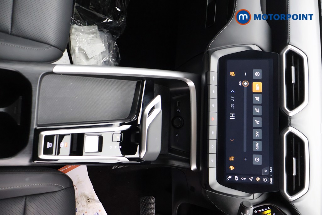 Mg Motor Uk ZS Trophy Automatic Petrol-Electric Hybrid SUV - Stock Number (1618230) - 18th supplementary image