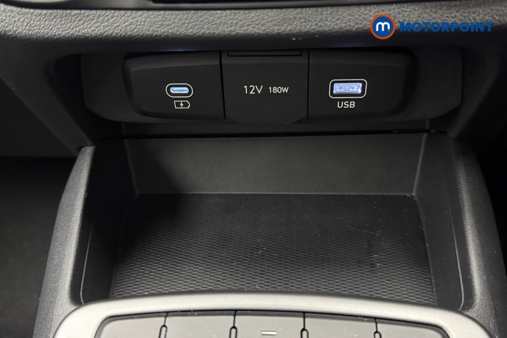 Hyundai I10 Advance Automatic Petrol Hatchback - Stock Number (1618231) - 14th supplementary image