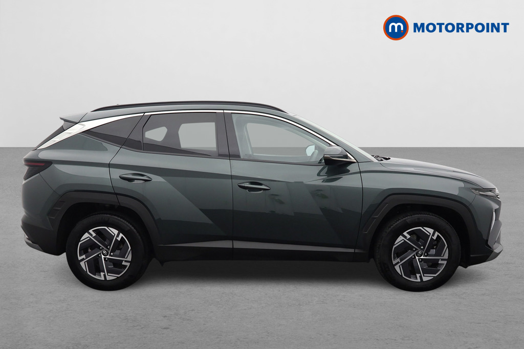 Hyundai Tucson Advance Manual Petrol SUV - Stock Number (1618297) - Drivers side