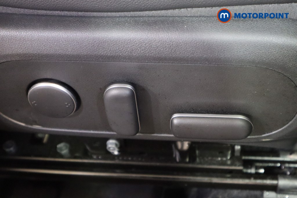 Hyundai Kona Ultimate Automatic Petrol-Electric Hybrid SUV - Stock Number (1618301) - 17th supplementary image