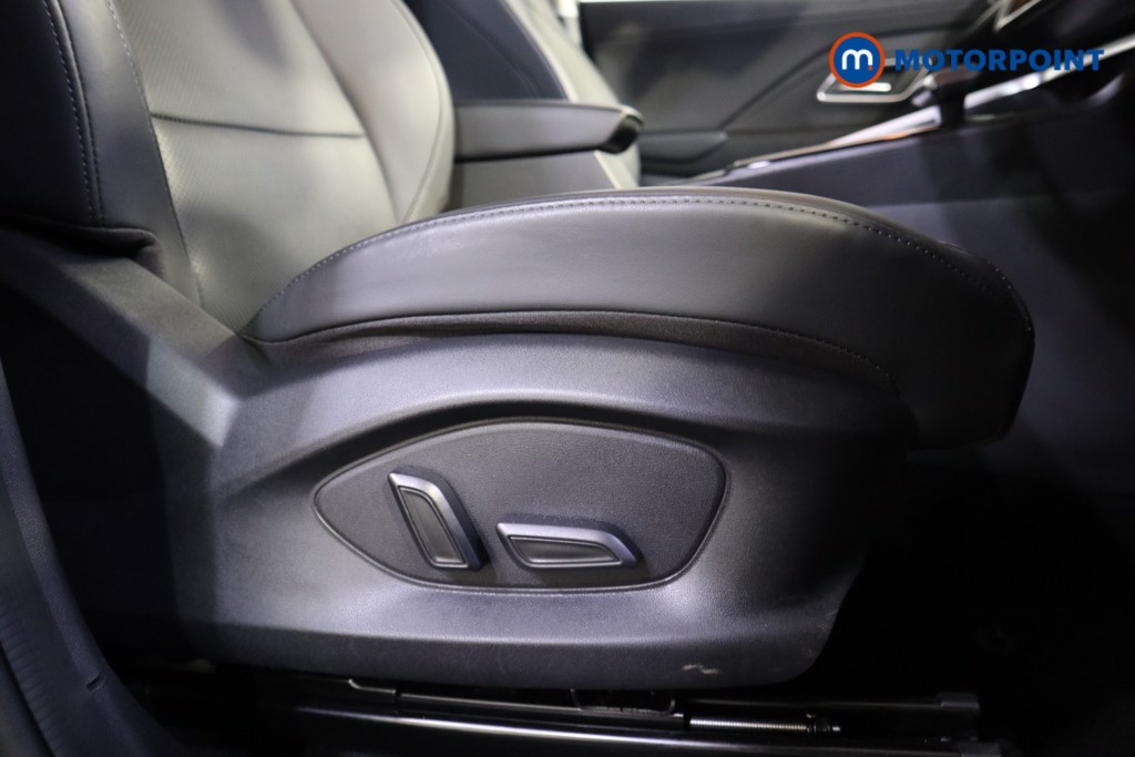 Mg Motor Uk ZS Trophy Automatic Petrol-Electric Hybrid SUV - Stock Number (1618338) - 15th supplementary image