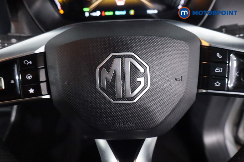 Mg Motor Uk ZS Trophy Automatic Petrol-Electric Hybrid SUV - Stock Number (1618387) - 13th supplementary image