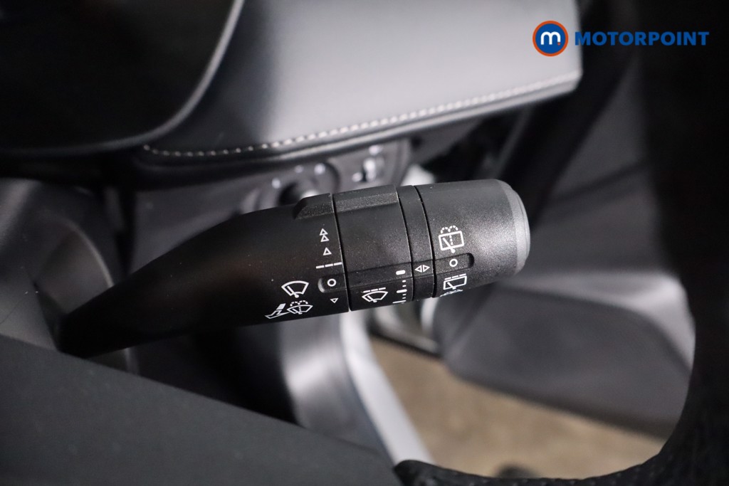 Mg Motor Uk ZS Trophy Automatic Petrol-Electric Hybrid SUV - Stock Number (1618387) - 15th supplementary image