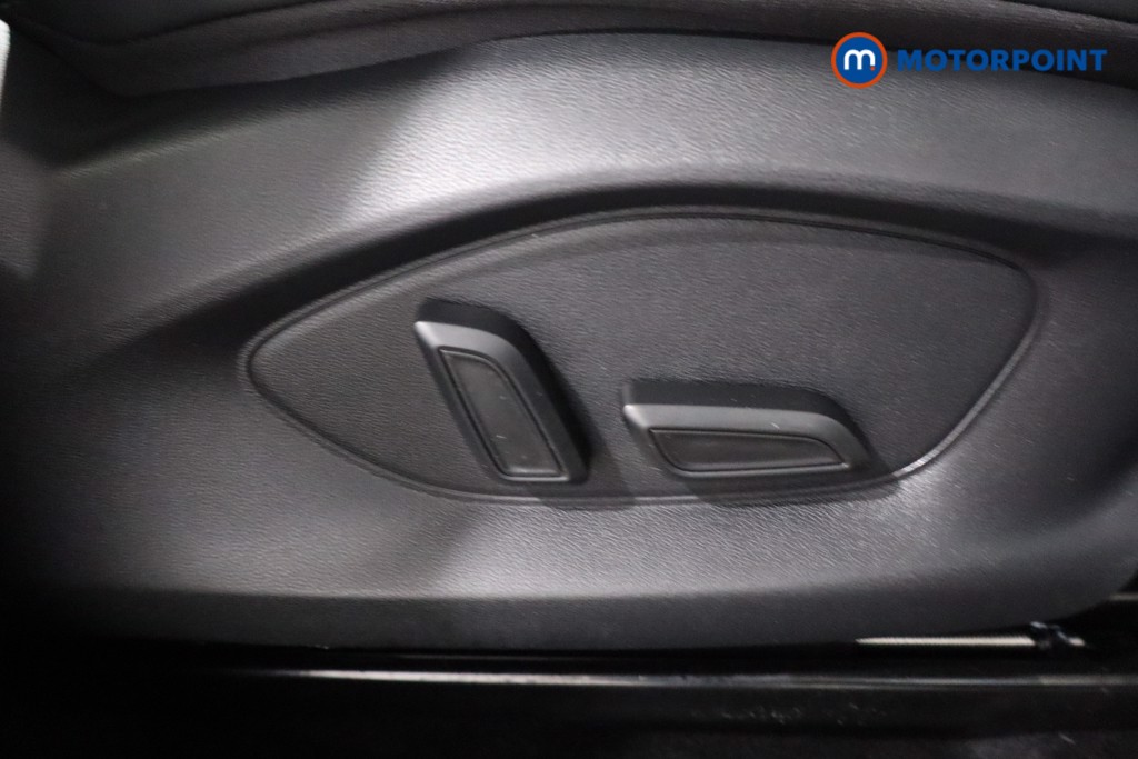 Mg Motor Uk ZS Trophy Automatic Petrol-Electric Hybrid SUV - Stock Number (1618387) - 23rd supplementary image