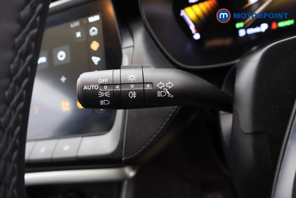 Mg Motor Uk ZS Trophy Automatic Petrol-Electric Hybrid SUV - Stock Number (1618408) - 10th supplementary image