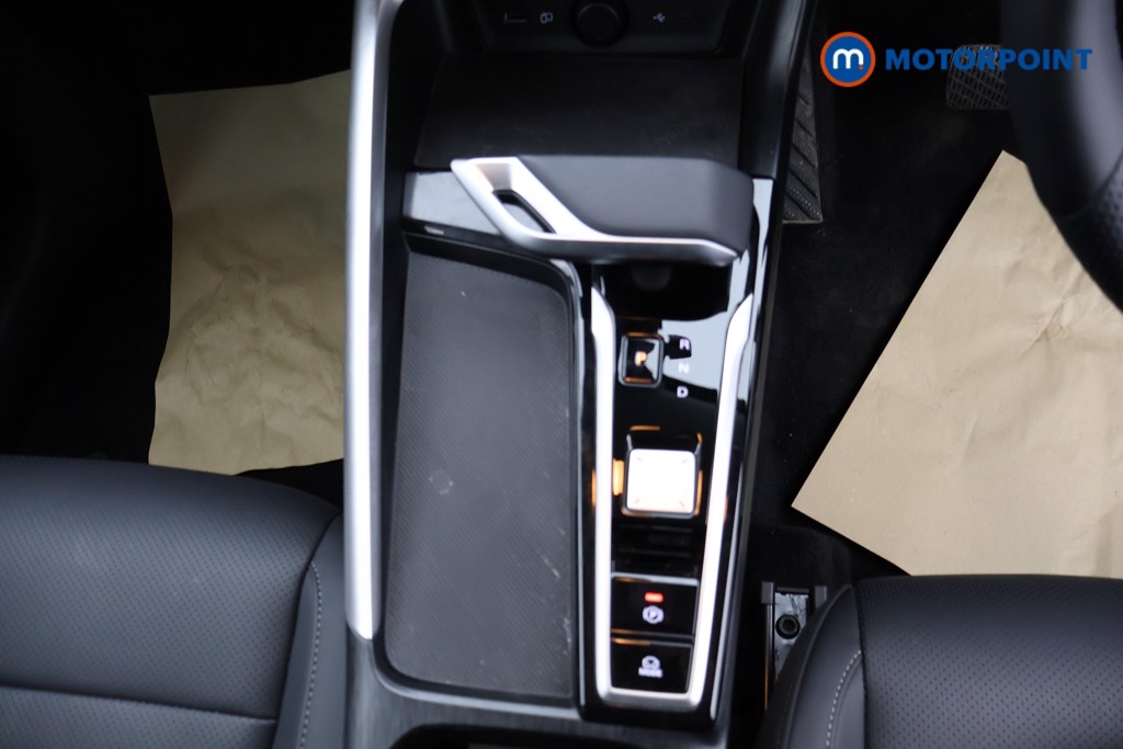 Mg Motor Uk ZS Trophy Automatic Petrol-Electric Hybrid SUV - Stock Number (1618408) - 13th supplementary image