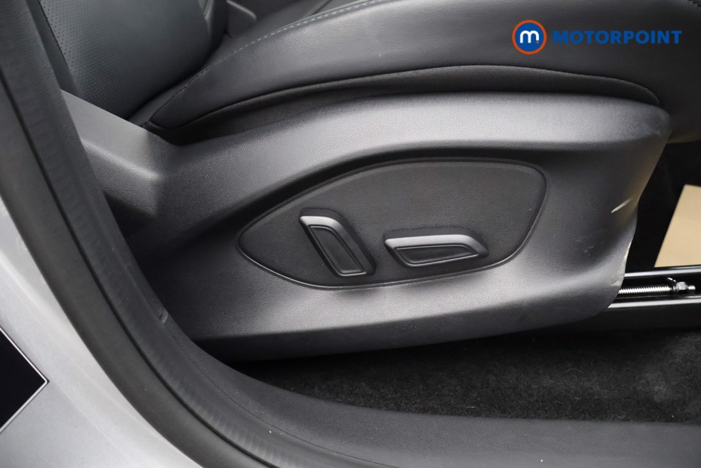 Mg Motor Uk ZS Trophy Automatic Petrol-Electric Hybrid SUV - Stock Number (1618408) - 20th supplementary image