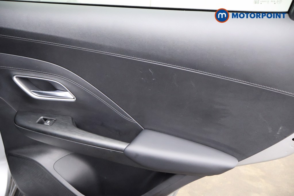 Mg Motor Uk ZS Trophy Automatic Petrol-Electric Hybrid SUV - Stock Number (1618440) - 16th supplementary image