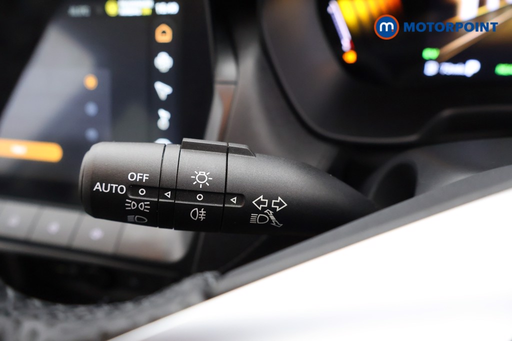 Mg Motor Uk ZS Trophy Automatic Petrol-Electric Hybrid SUV - Stock Number (1618444) - 5th supplementary image