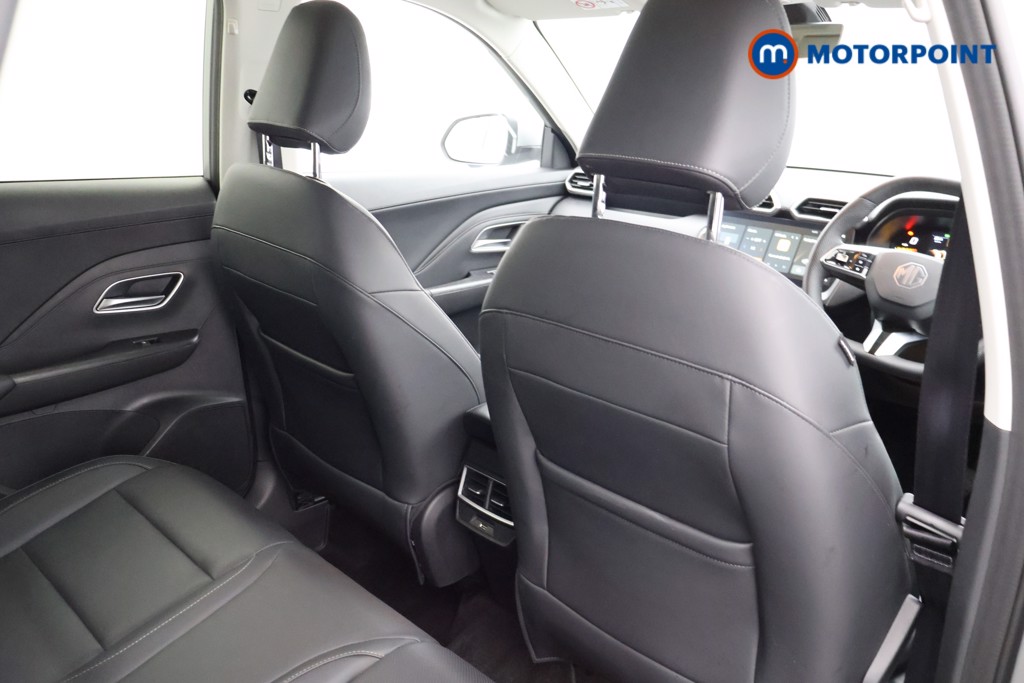 Mg Motor Uk ZS Trophy Automatic Petrol-Electric Hybrid SUV - Stock Number (1618449) - 13th supplementary image