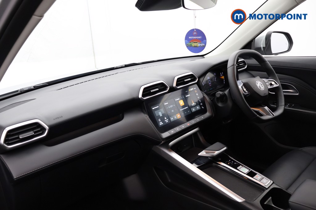 Mg Motor Uk ZS Trophy Automatic Petrol-Electric Hybrid SUV - Stock Number (1618449) - 15th supplementary image