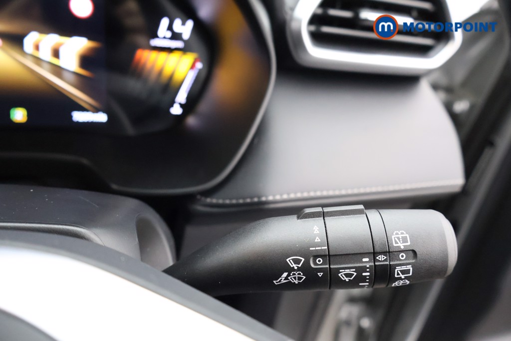 Mg Motor Uk ZS Trophy Automatic Petrol-Electric Hybrid SUV - Stock Number (1618450) - 6th supplementary image