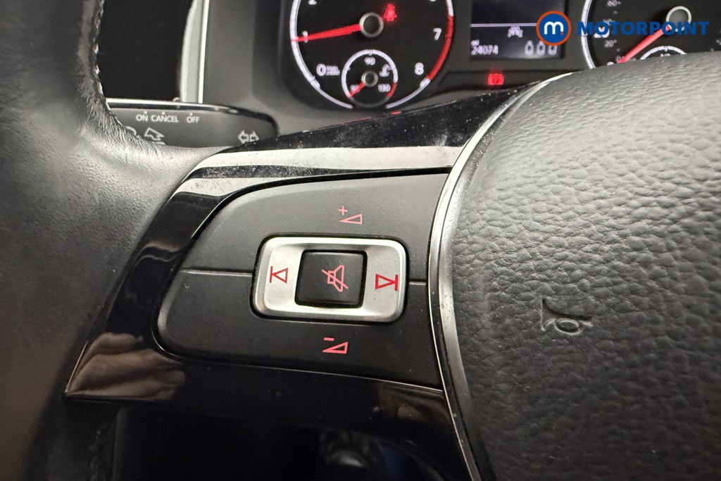 Volkswagen Polo SEL Automatic Petrol Hatchback - Stock Number (1618556) - 6th supplementary image