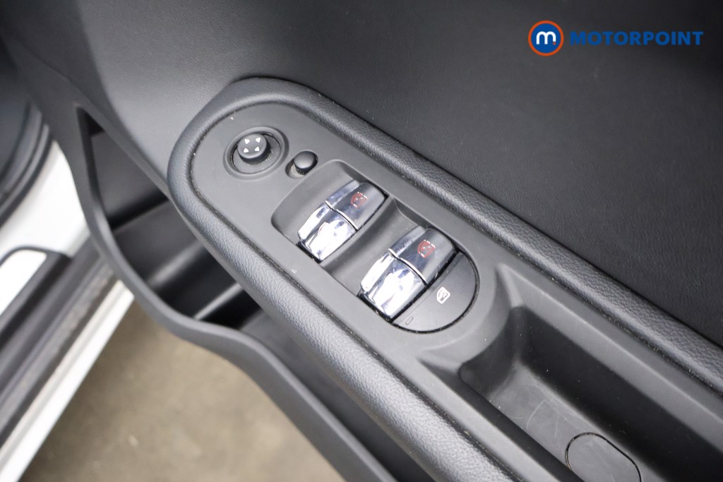 Mini Countryman Cooper Classic Automatic Petrol SUV - Stock Number (1618657) - 21st supplementary image