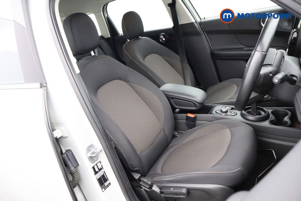 Mini Countryman Cooper Classic Automatic Petrol SUV - Stock Number (1618657) - 23rd supplementary image