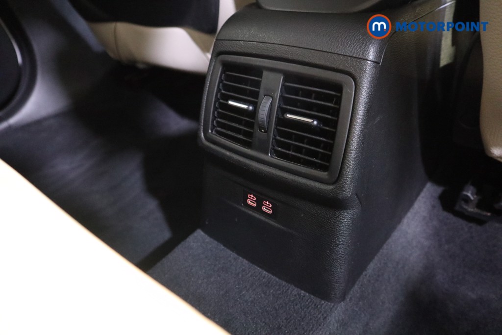 BMW X1 Xline Automatic Petrol Plug-In Hybrid SUV - Stock Number (1618665) - 23rd supplementary image