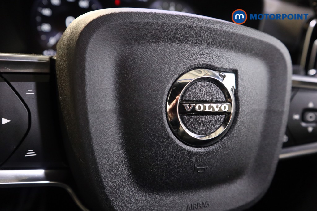 Volvo Xc40 R Design Manual Petrol SUV - Stock Number (1618669) - 5th supplementary image