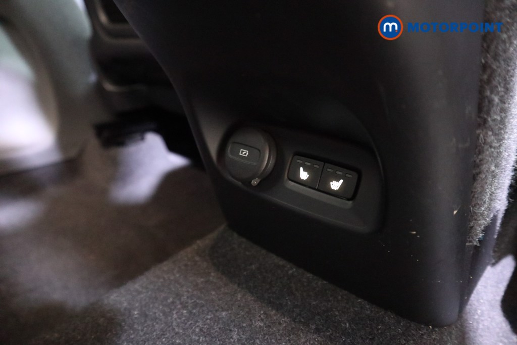 Volvo Xc40 R Design Manual Petrol SUV - Stock Number (1618669) - 20th supplementary image