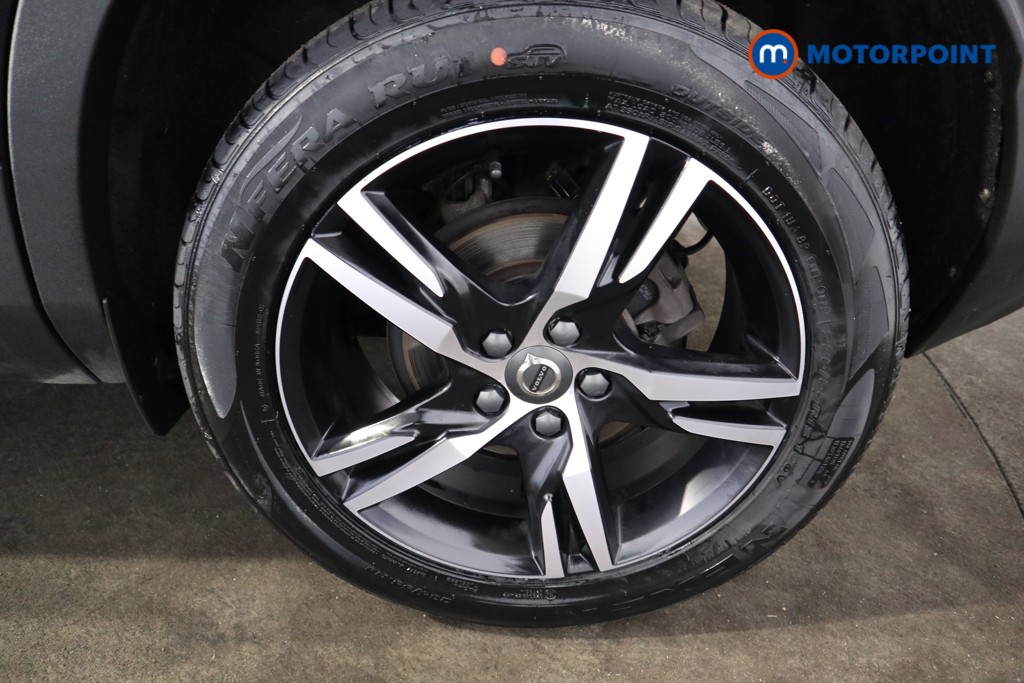 Volvo Xc40 R Design Manual Petrol SUV - Stock Number (1618669) - 28th supplementary image