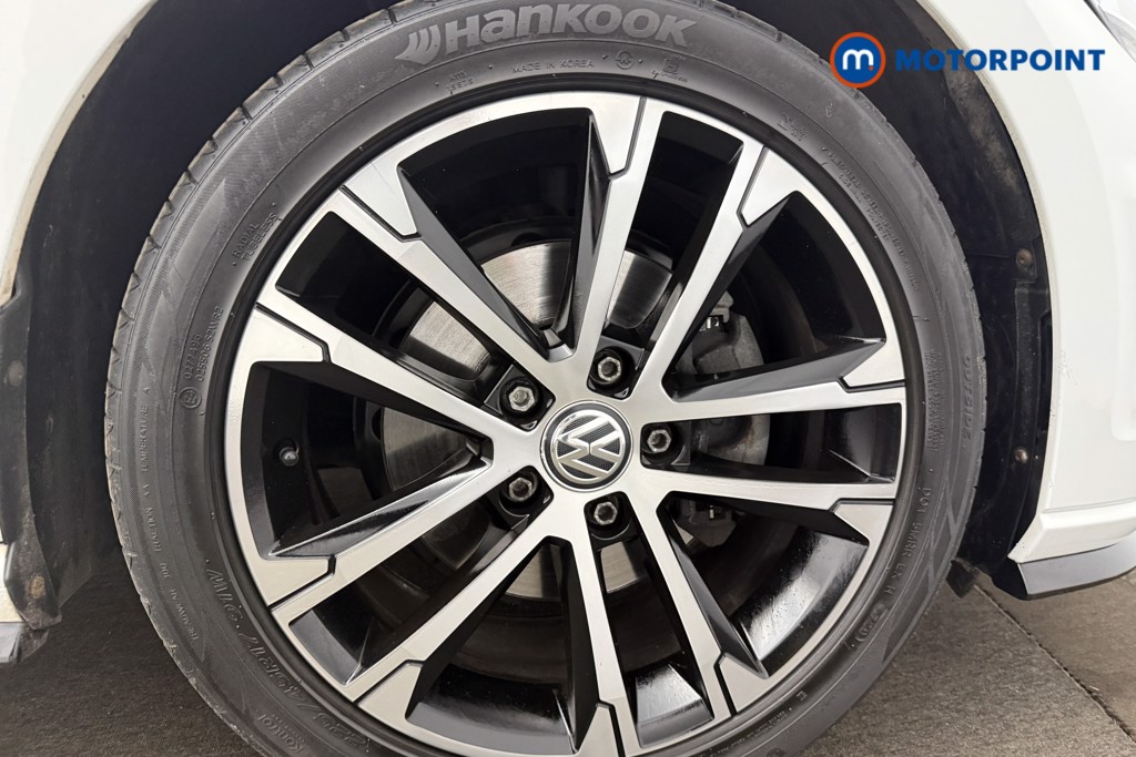 Volkswagen Golf R-Line Manual Petrol Hatchback - Stock Number (1618790) - 11th supplementary image