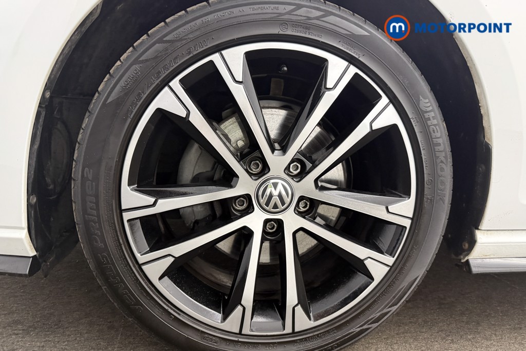 Volkswagen Golf R-Line Manual Petrol Hatchback - Stock Number (1618790) - 12th supplementary image