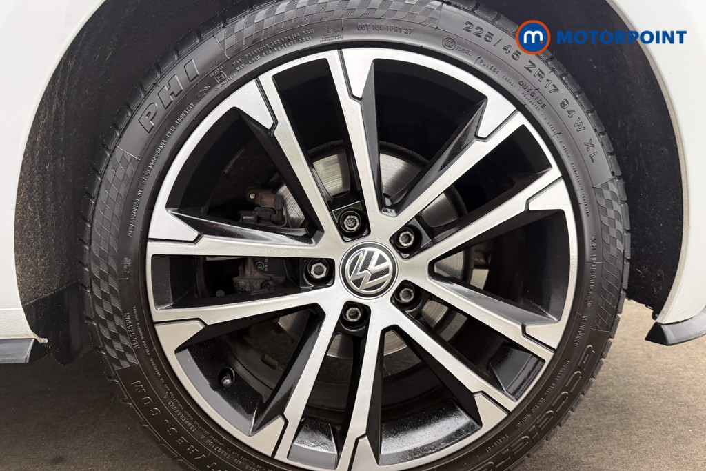 Volkswagen Golf R-Line Manual Petrol Hatchback - Stock Number (1618790) - 13th supplementary image