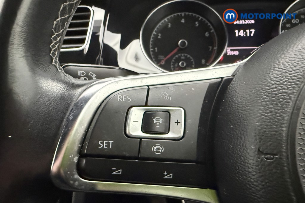 Volkswagen Golf R-Line Manual Petrol Hatchback - Stock Number (1618790) - 14th supplementary image