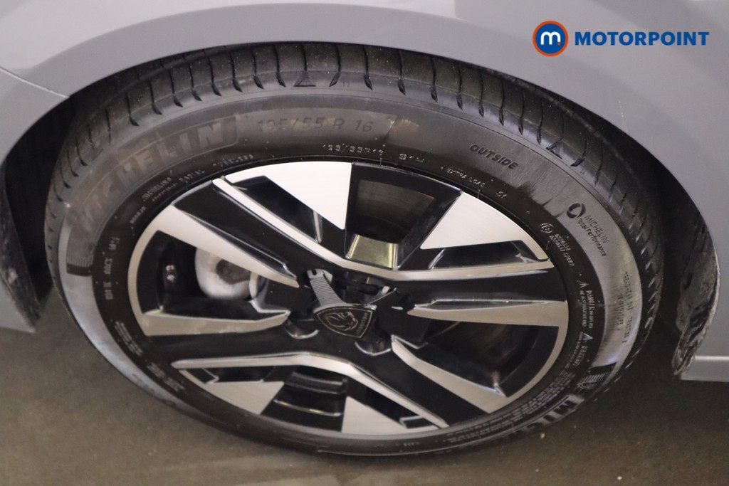 Peugeot 208 Allure Manual Petrol Hatchback - Stock Number (1618945) - 10th supplementary image