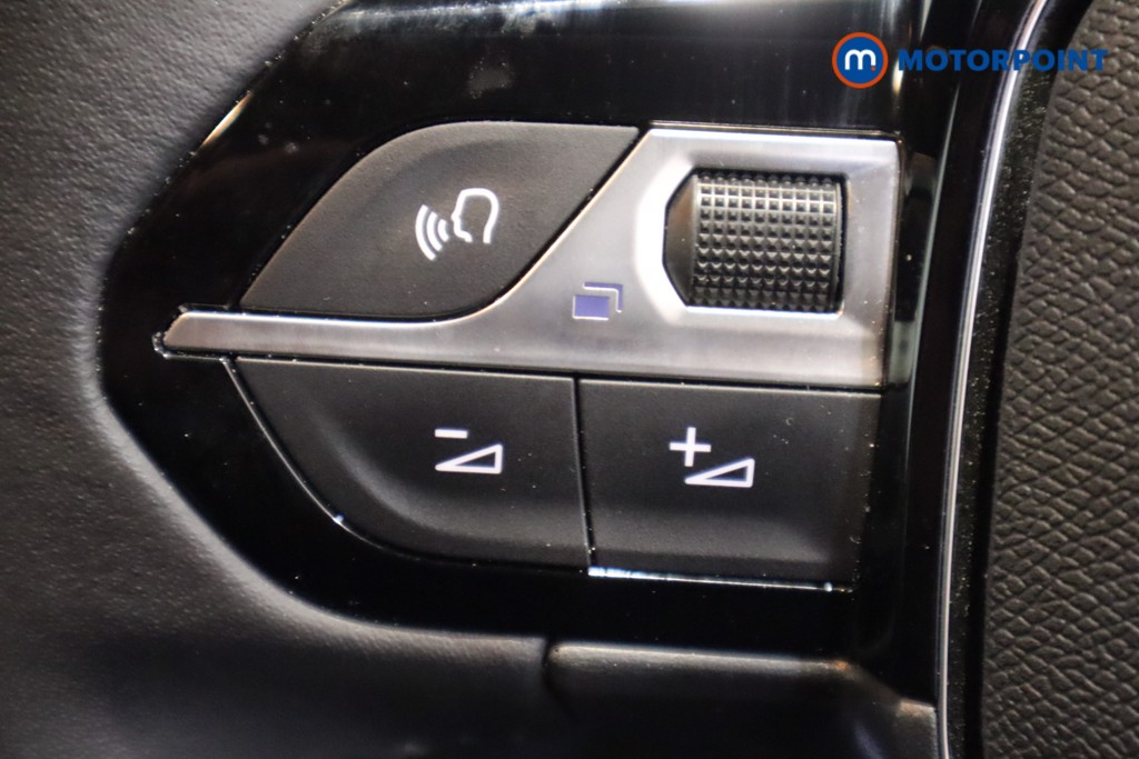 Peugeot 208 Allure Manual Petrol Hatchback - Stock Number (1618945) - 18th supplementary image